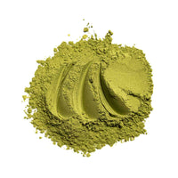 Ein ansprechendes Foto von unserem BIO Daily Matcha in loser Form.