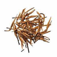 Ein ansprechendes Foto von unserem Schwarzen Tee Golden Bud in loser Form.