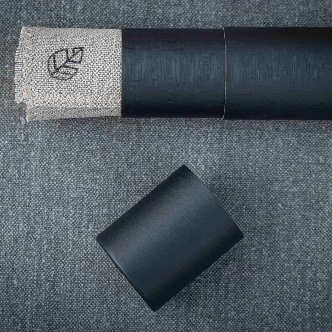 Ein ansprechendes Foto unserer Teeverpackung für den Chabu, Tee Tischläufer