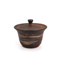 Frontansicht unseres Gaiwan Ales Dancak dunkelbraun (80 ml)